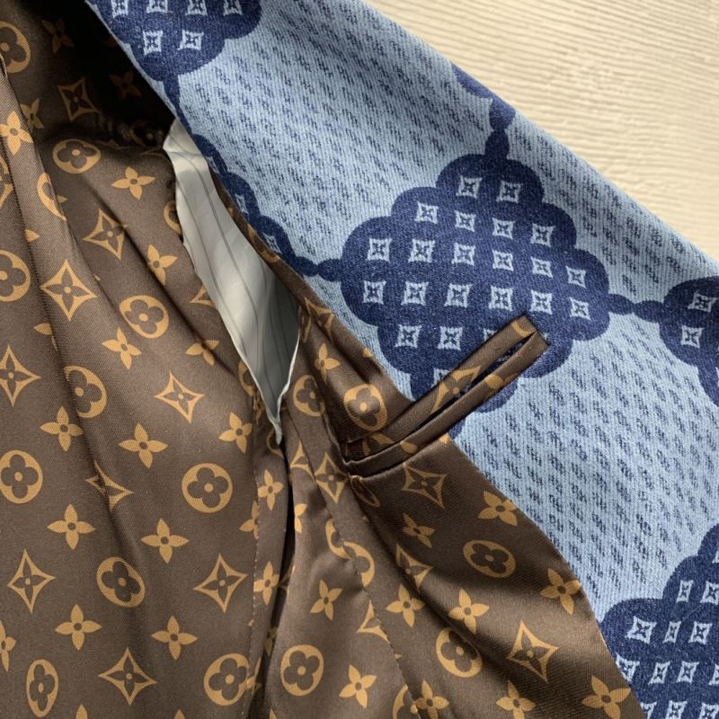 Louis Vuitton Outwear